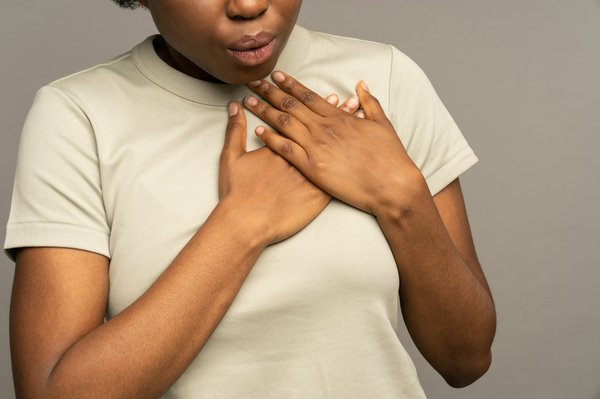 Comment les techniques de respiration carrée peuvent-elles améliorer la concentration et la clarté mentale ?